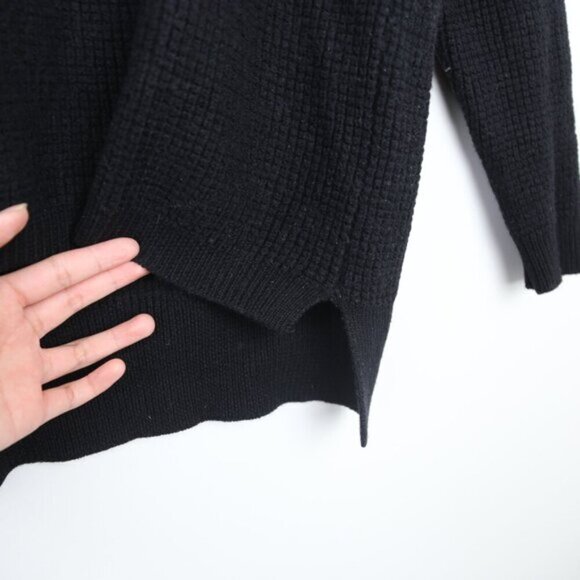 Aritzia Wilfred Free Isabelli Wool Crew-Neck Black Sweater Size Large - Picture 3 of 6